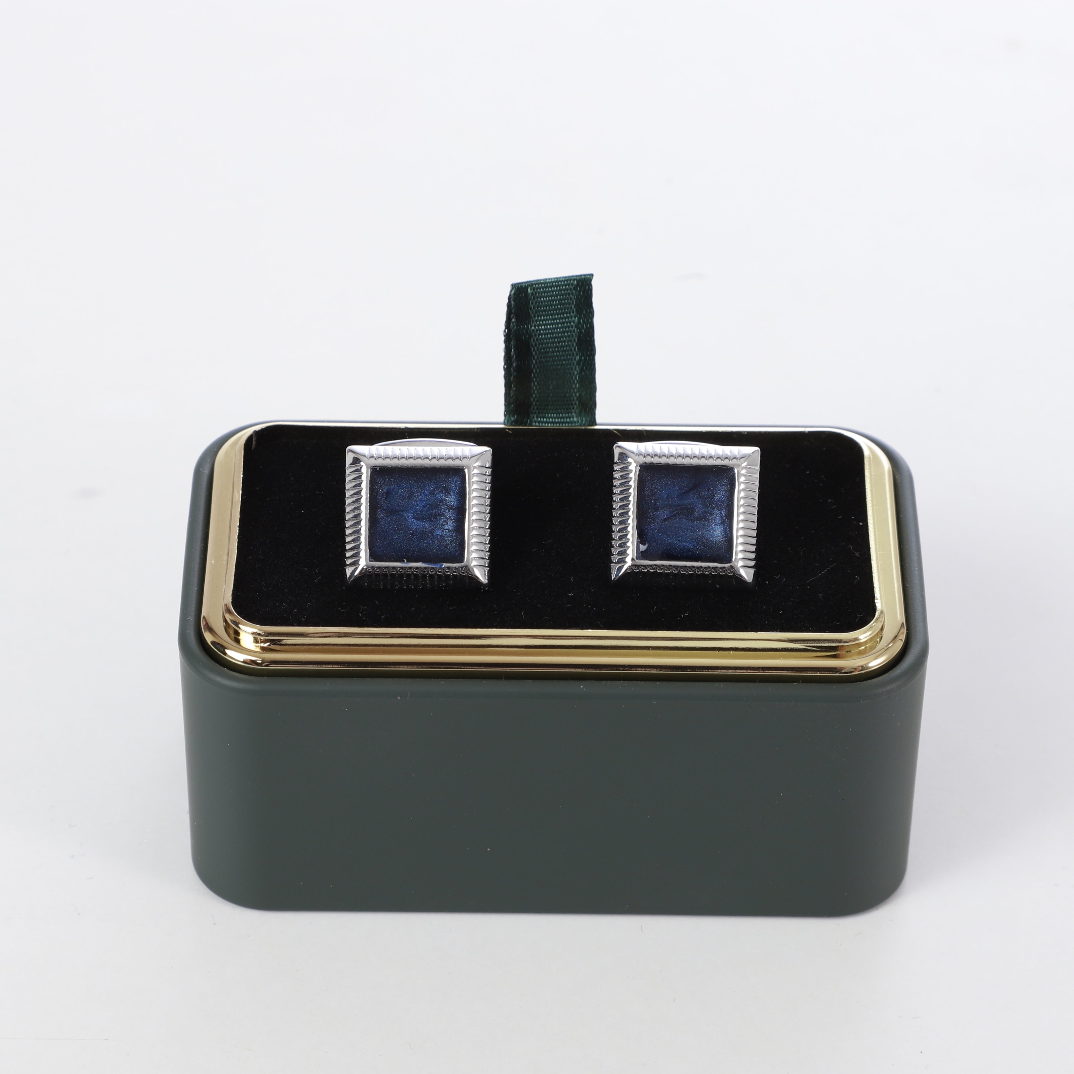 K cufflinks 1