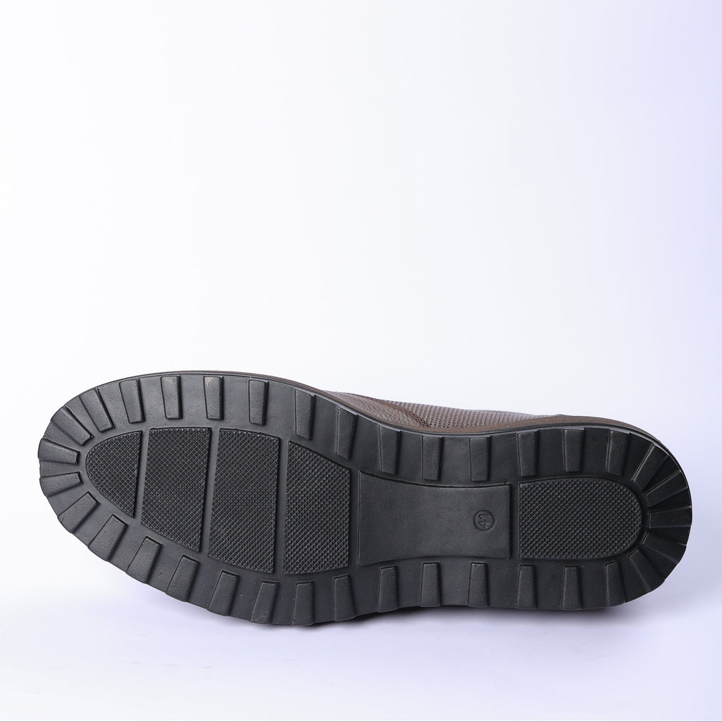 casual shoe