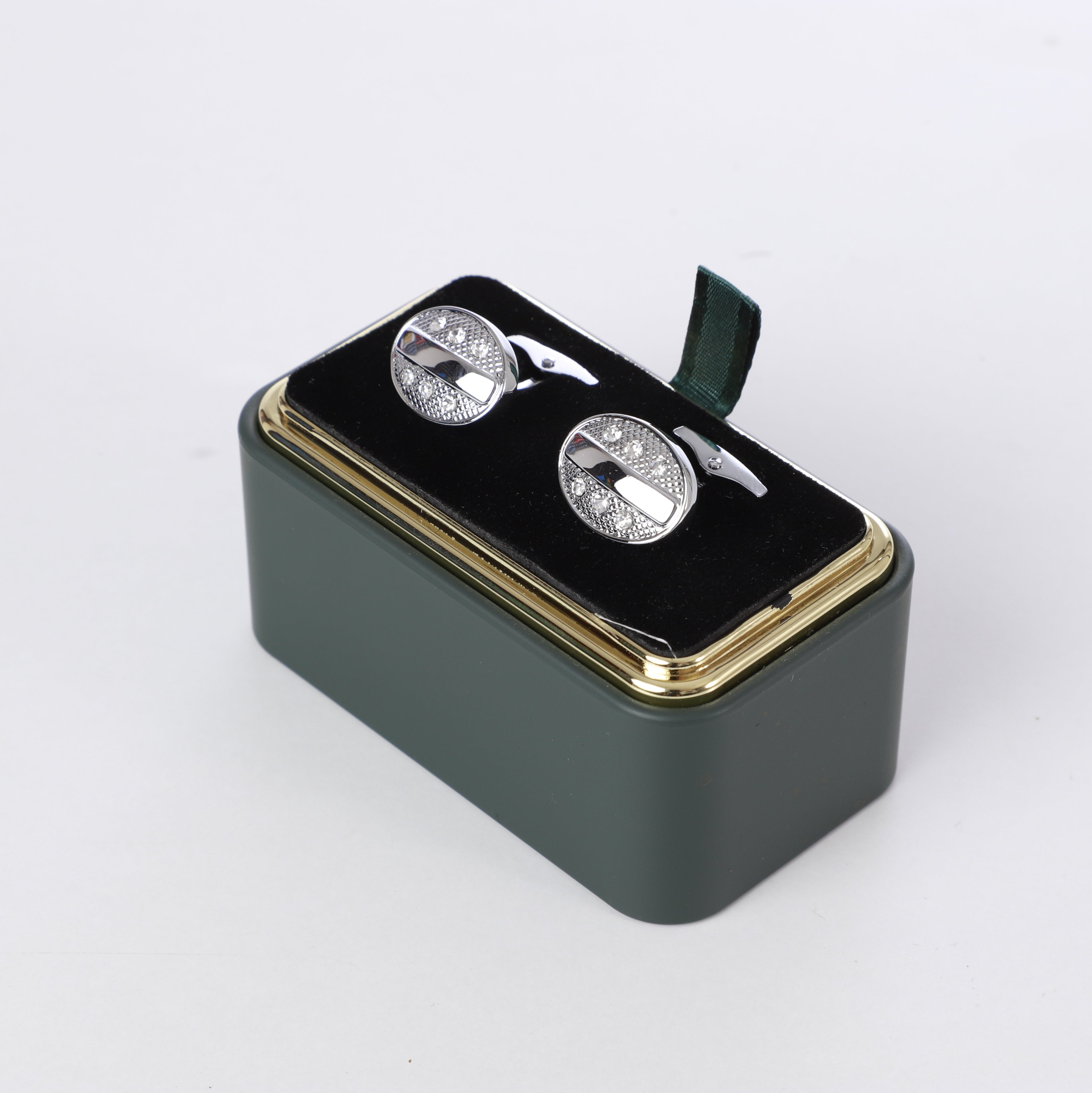 K cufflinks 4