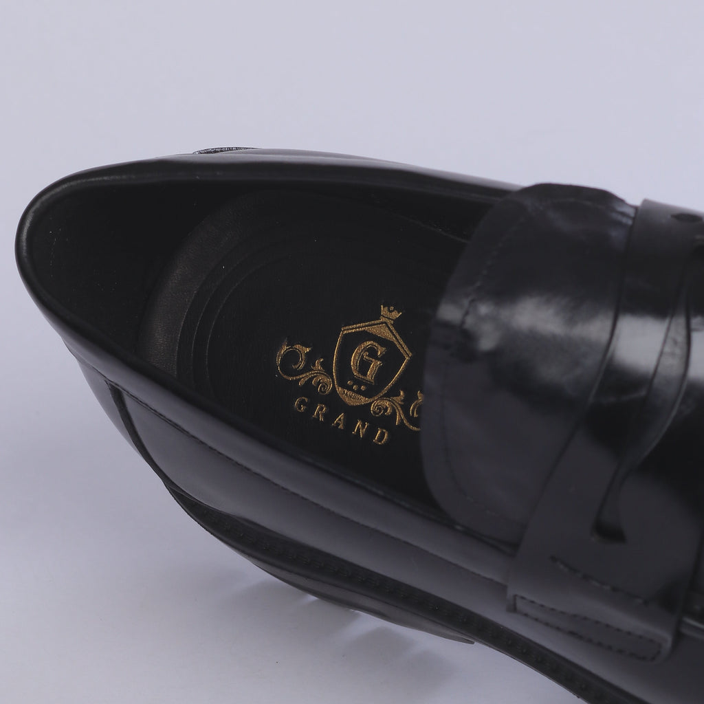 formal shoe