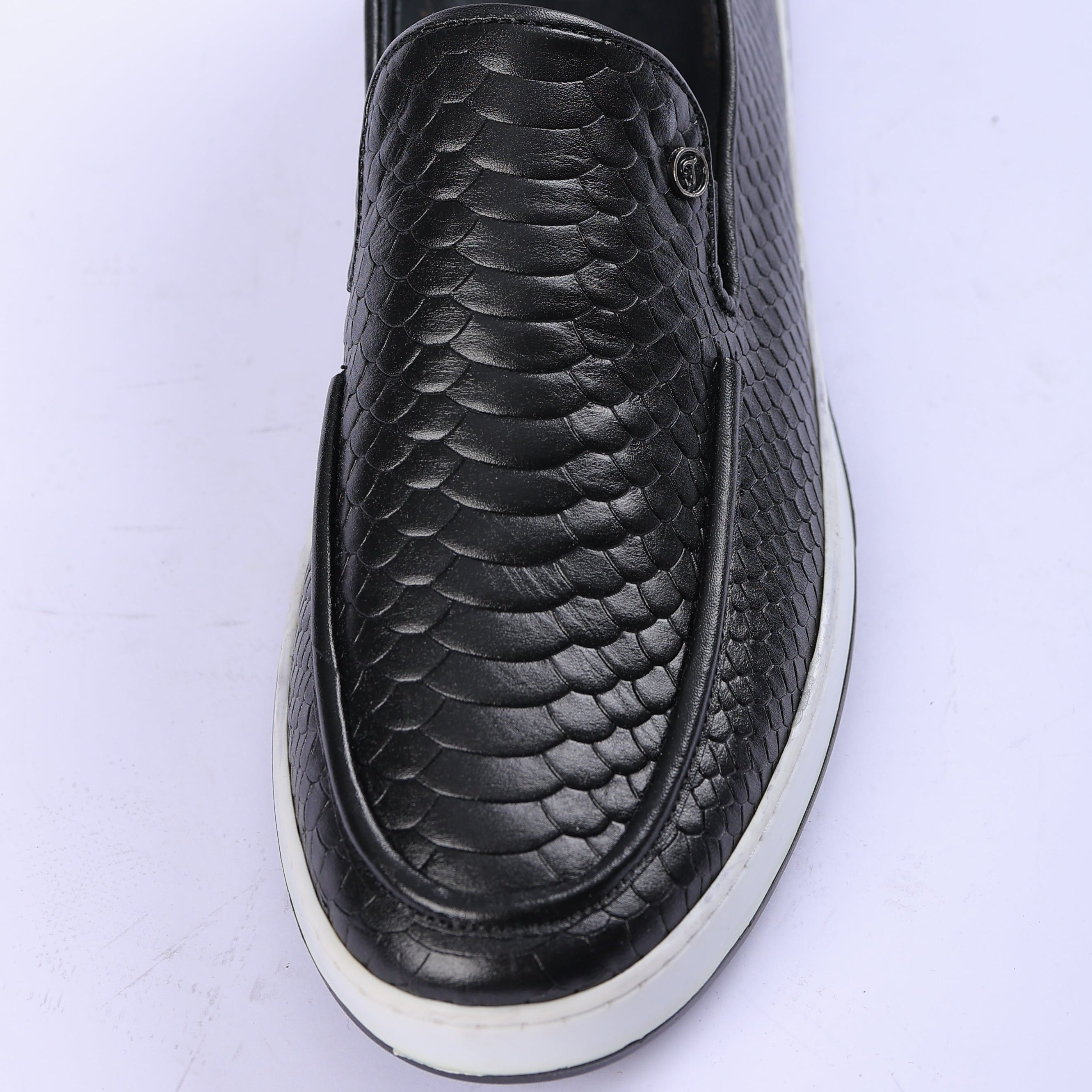 Casual Shoe