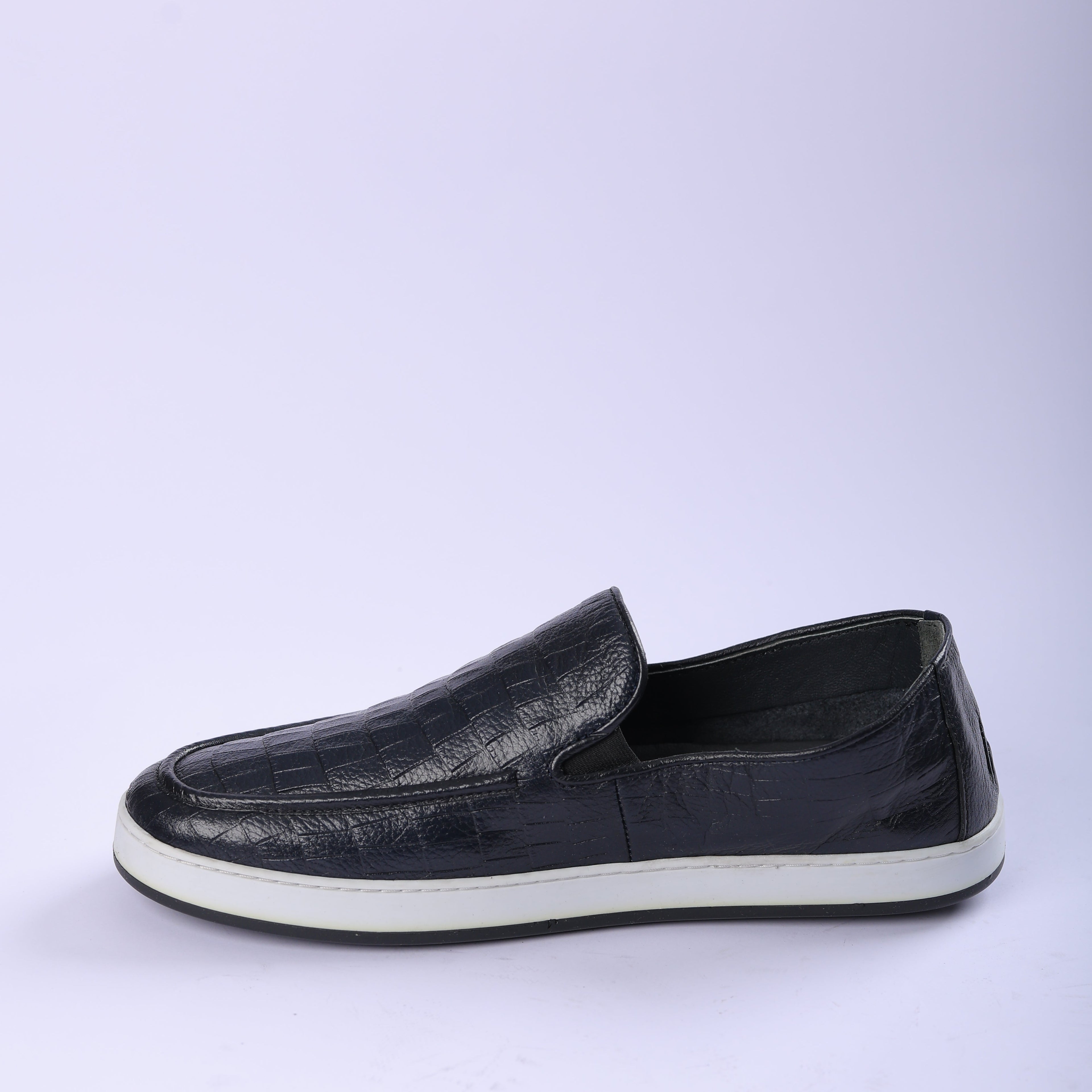 casual shoe