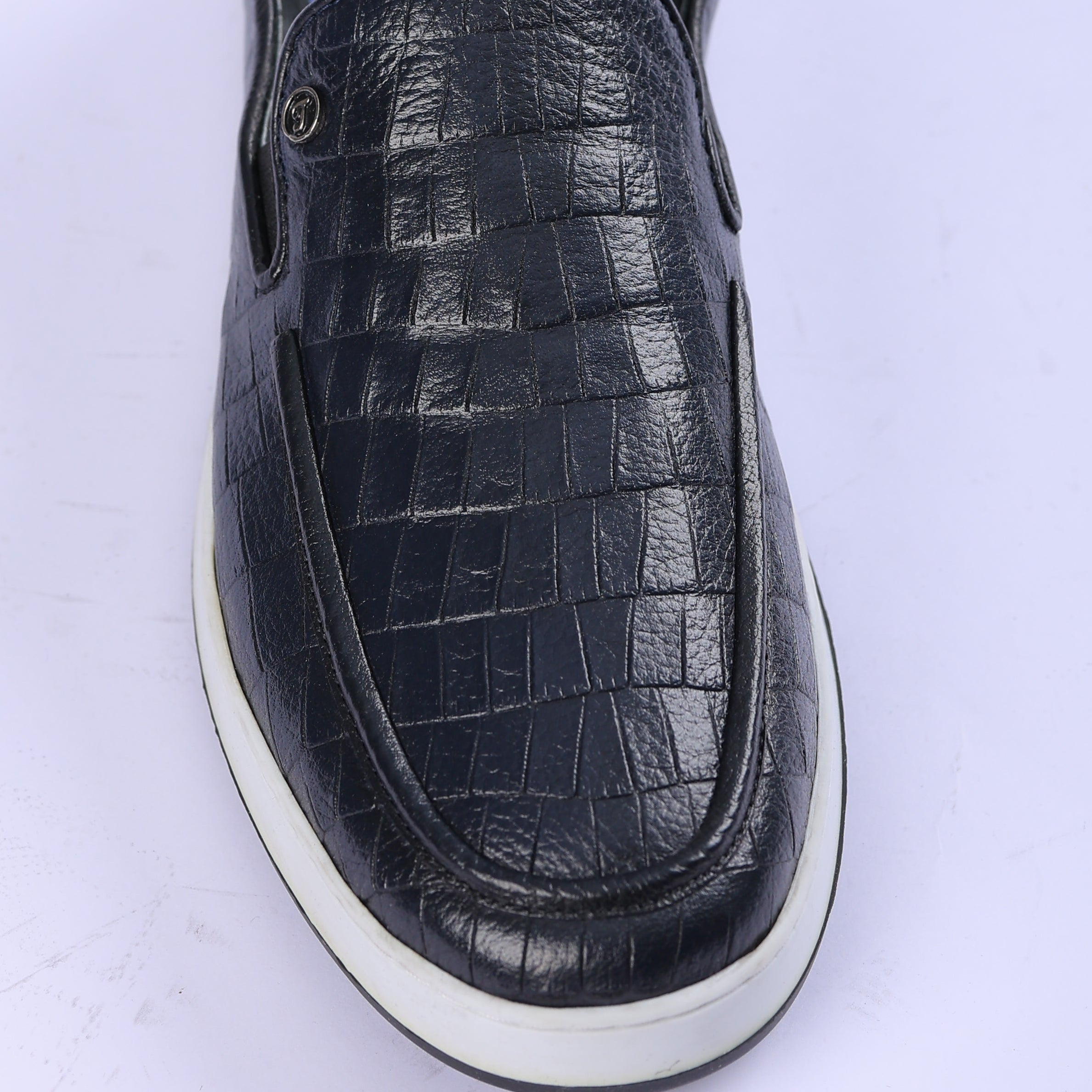 casual shoe