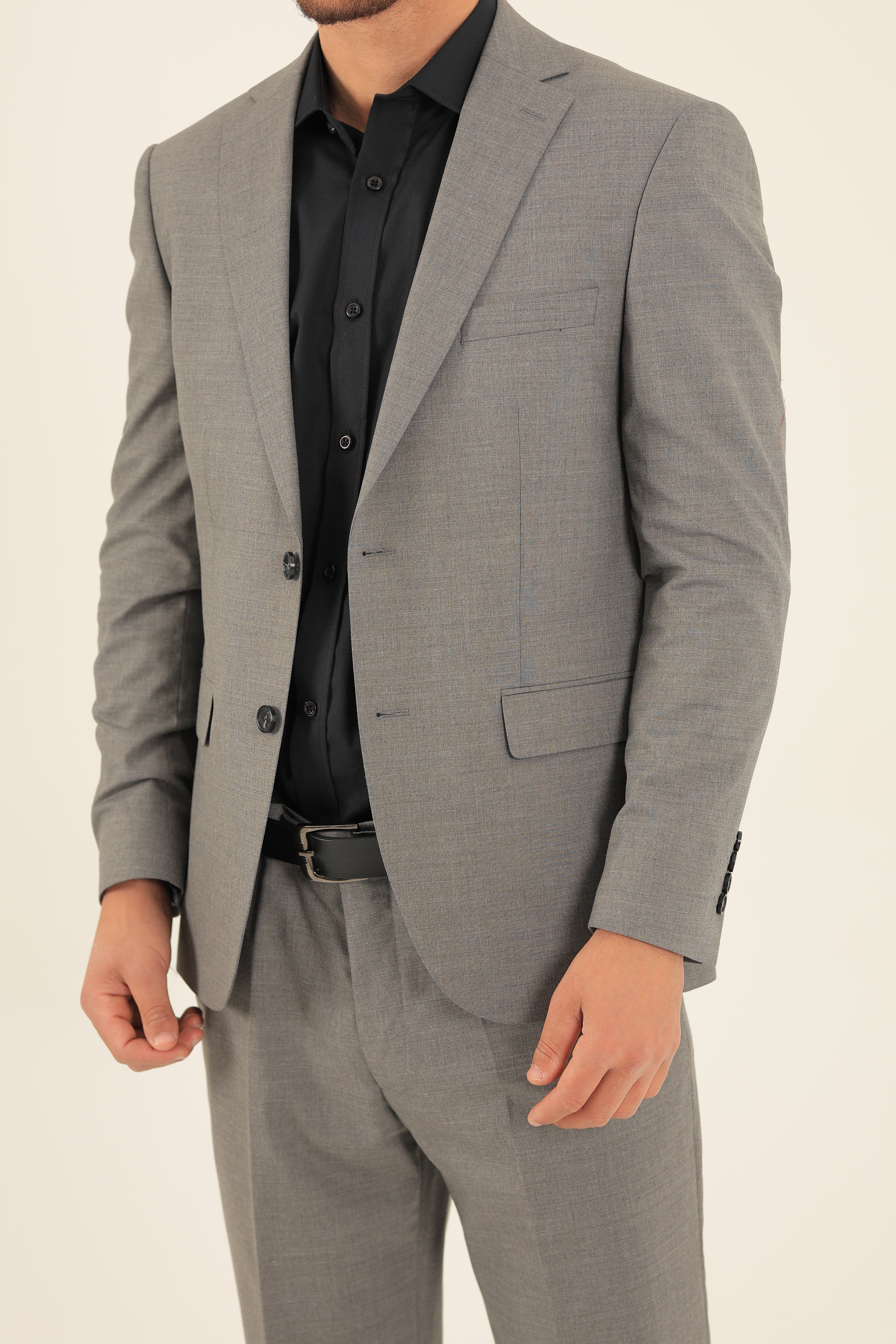 Grand Suit Gray