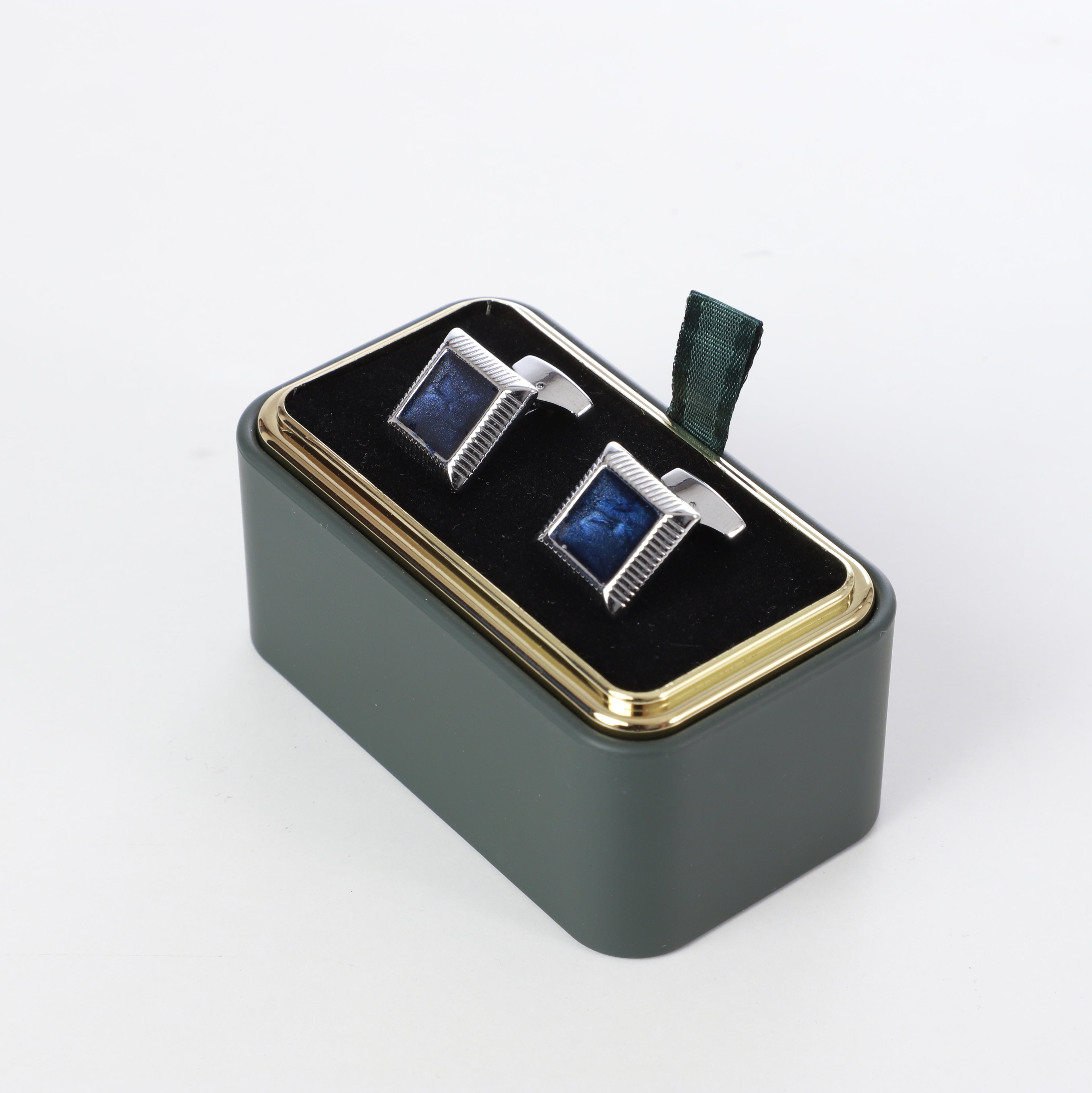 K cufflinks 1