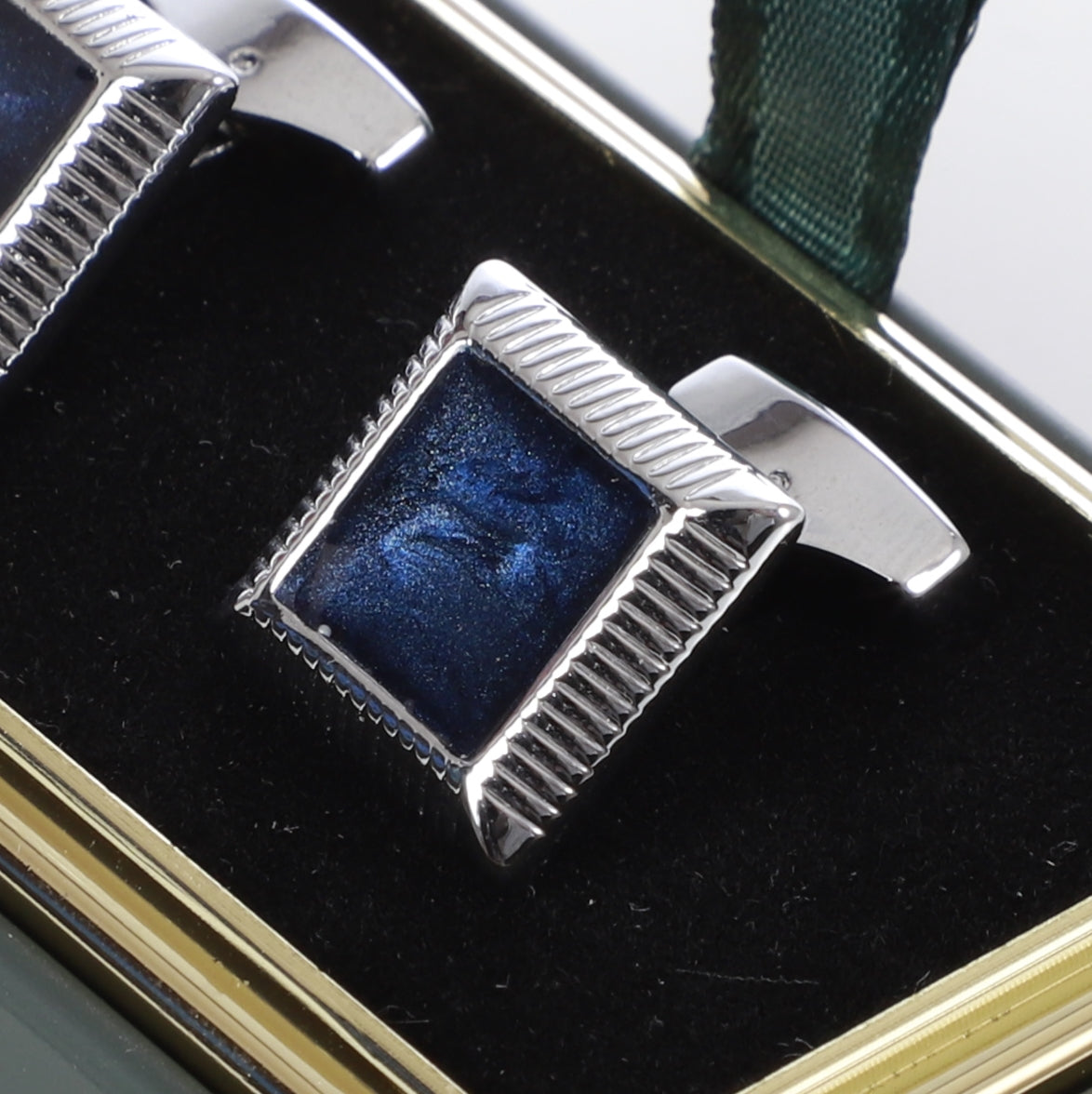 K cufflinks 1