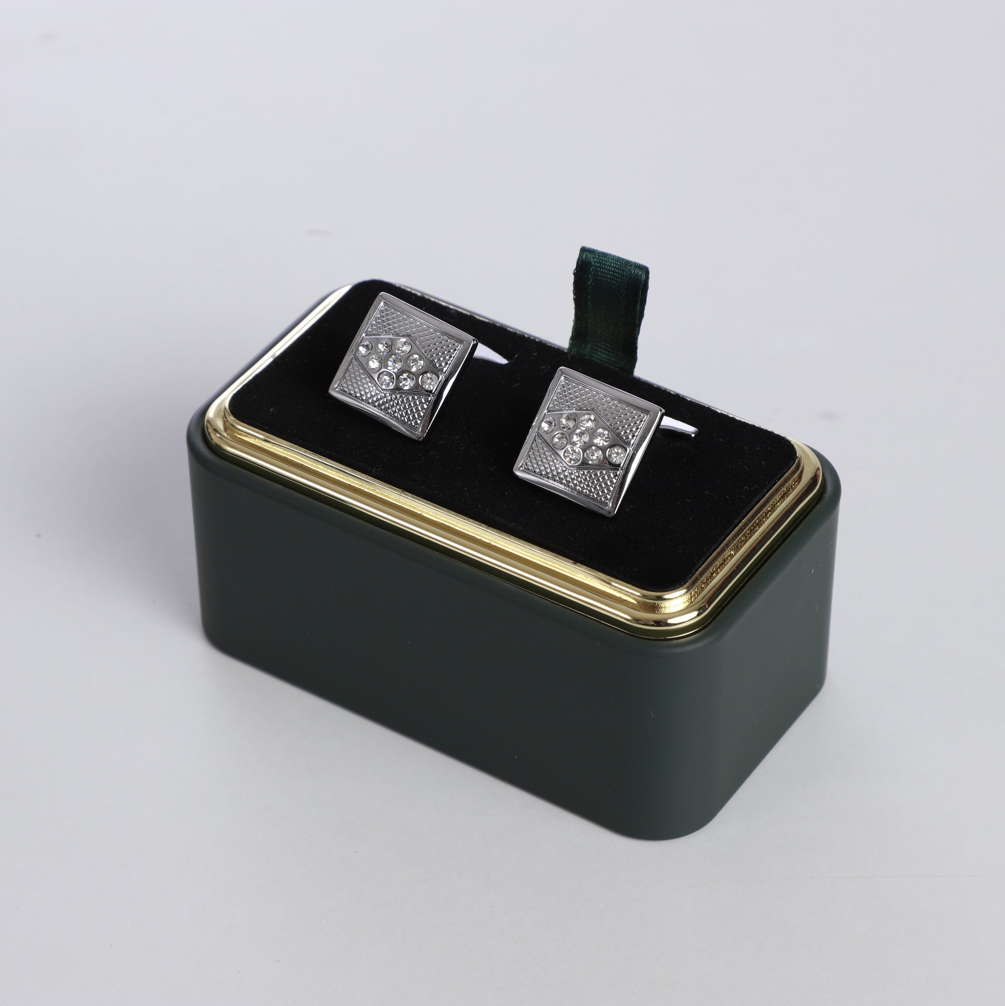 K cufflinks 12