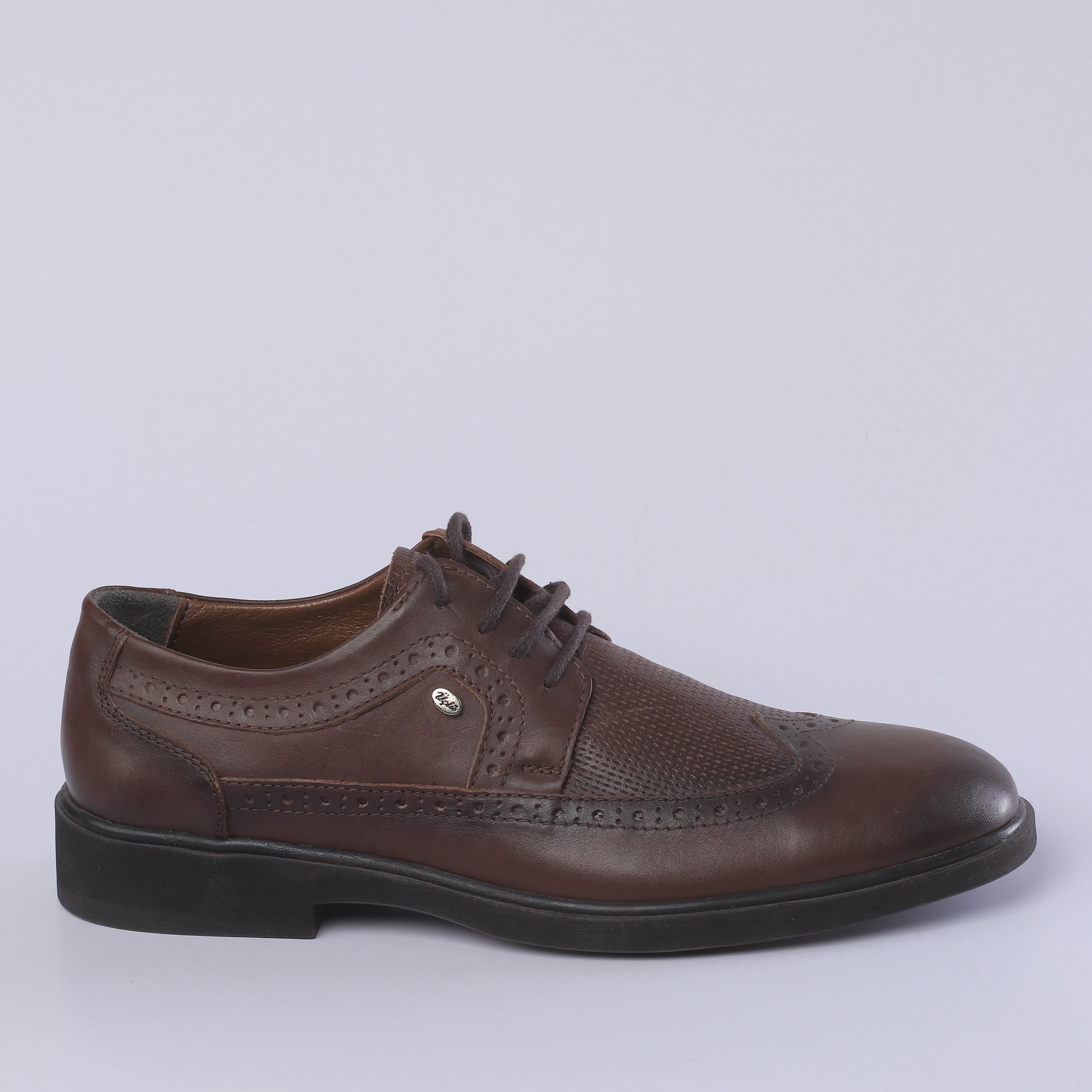 Formal shoe